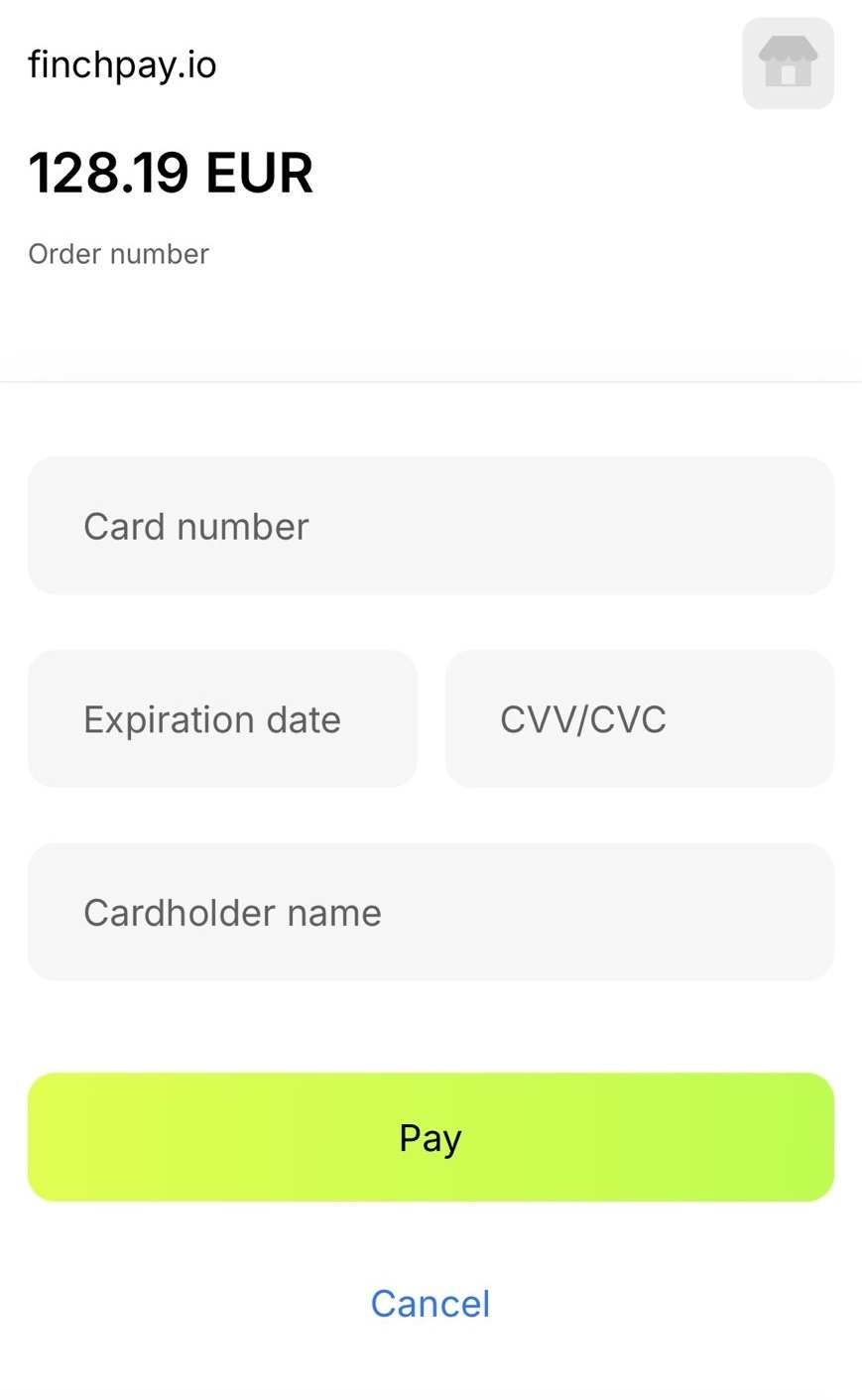 クレジットカードの支払い情報を入力するBitradeX決済画面。